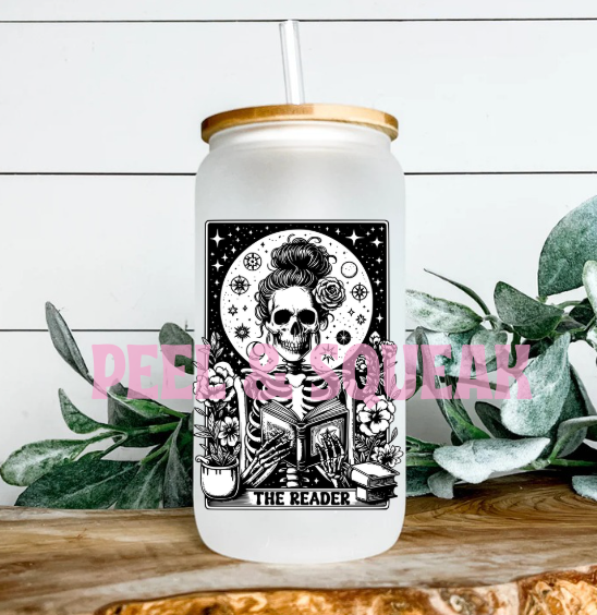 UVDTF - The Reader Tarot Black And White