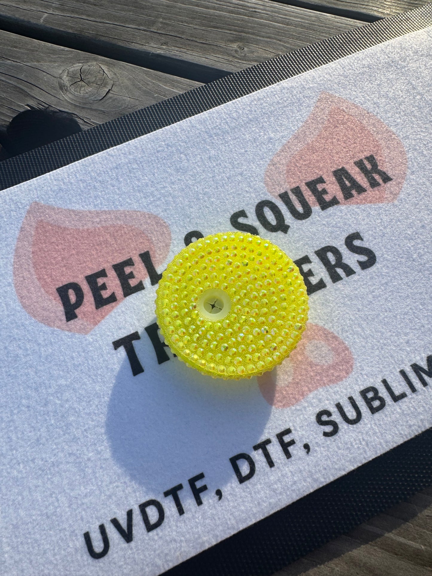 RHINESTONE LIDS