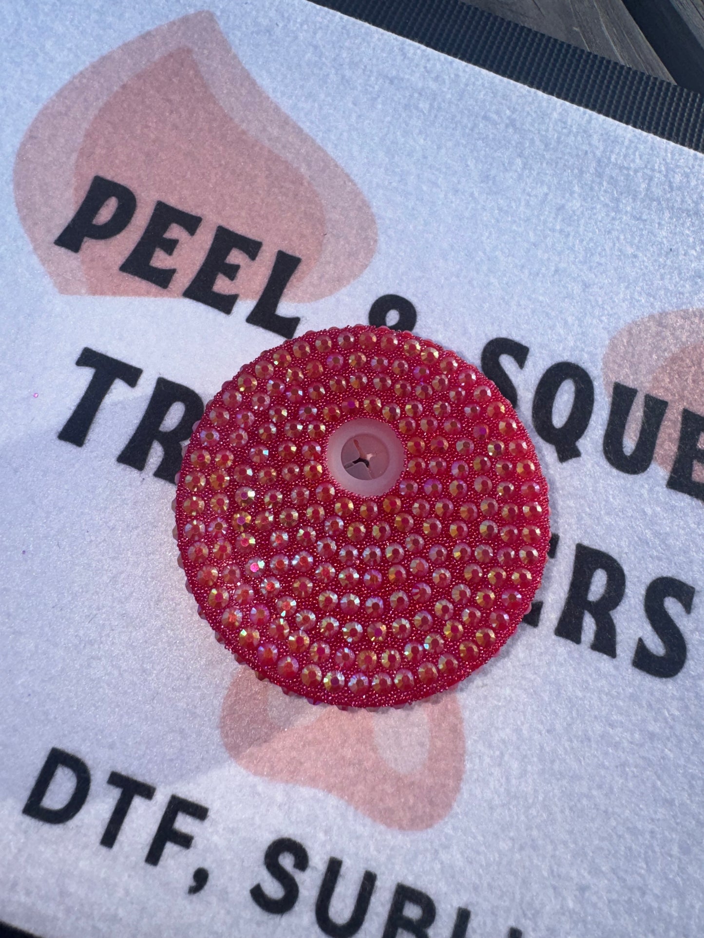 RHINESTONE LIDS