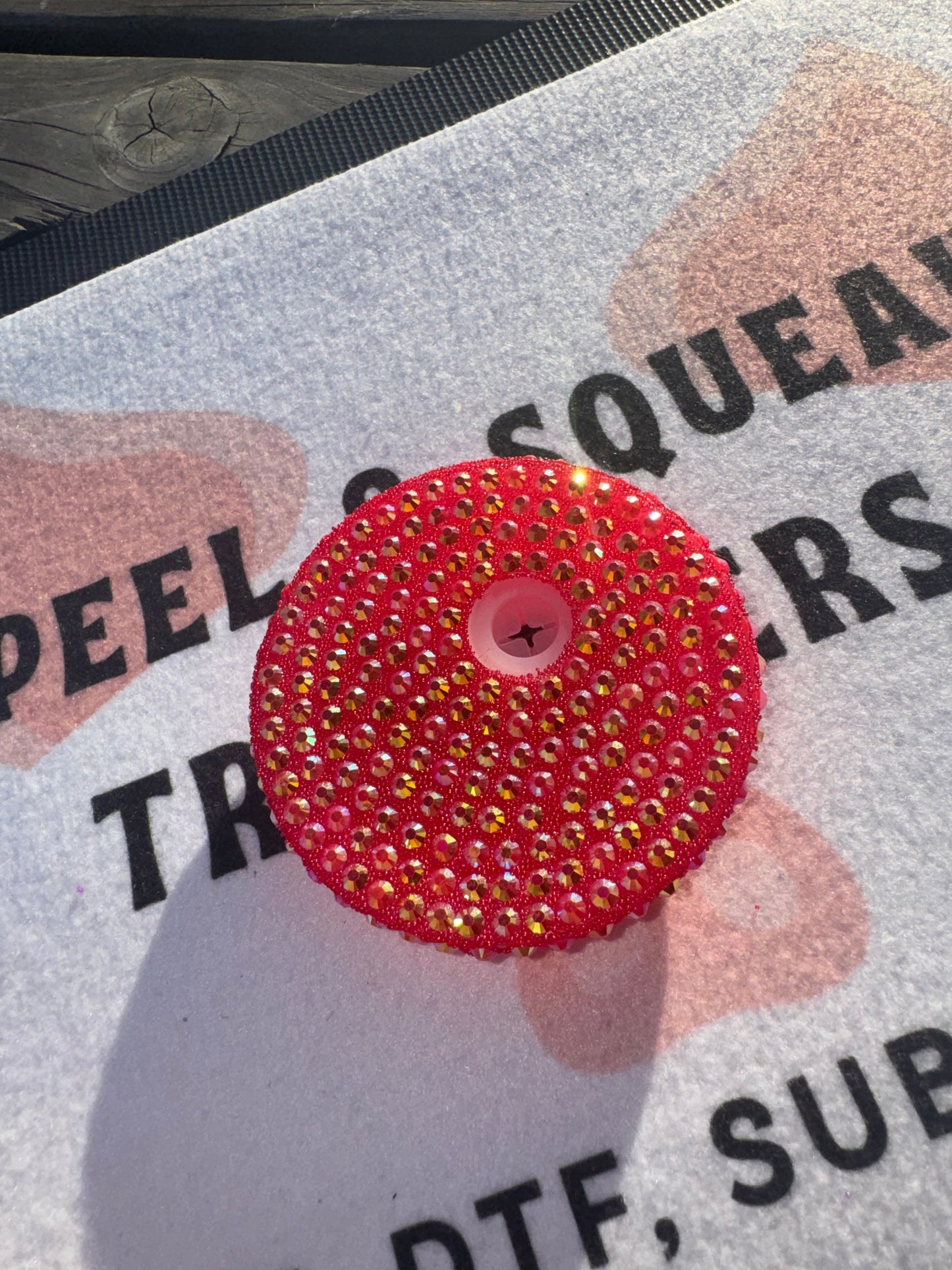 RHINESTONE LIDS