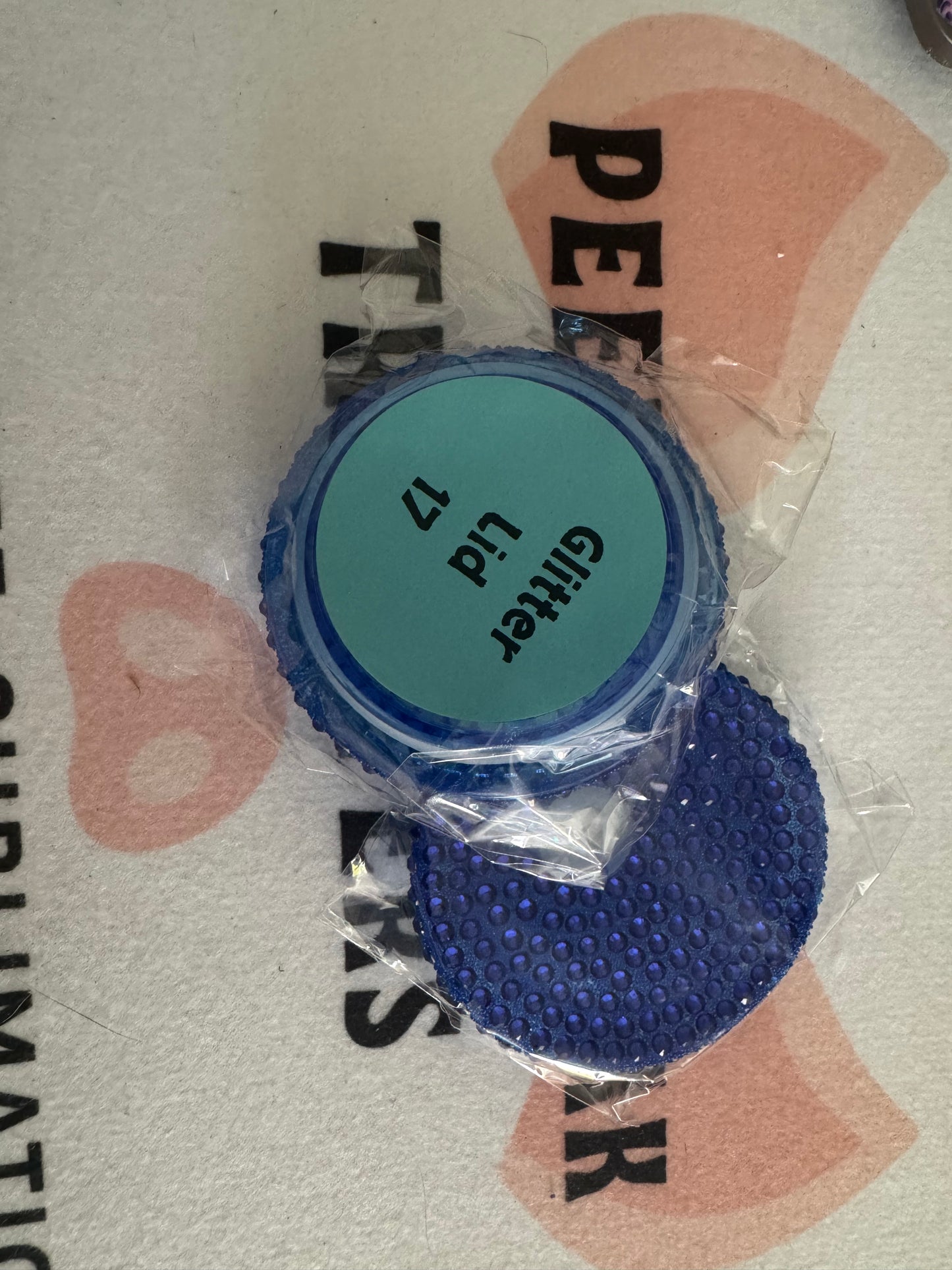 RHINESTONE LIDS