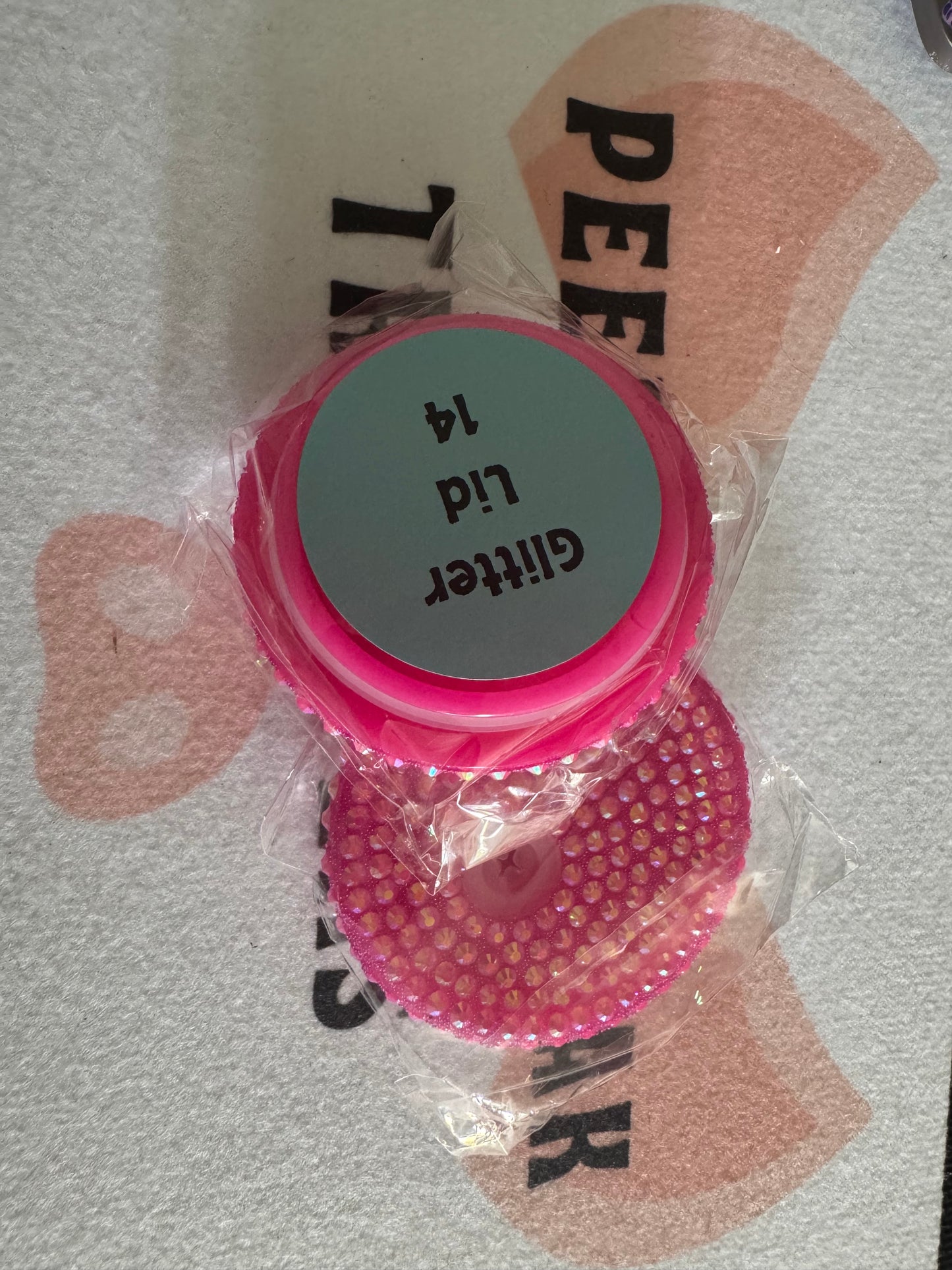 RHINESTONE LIDS