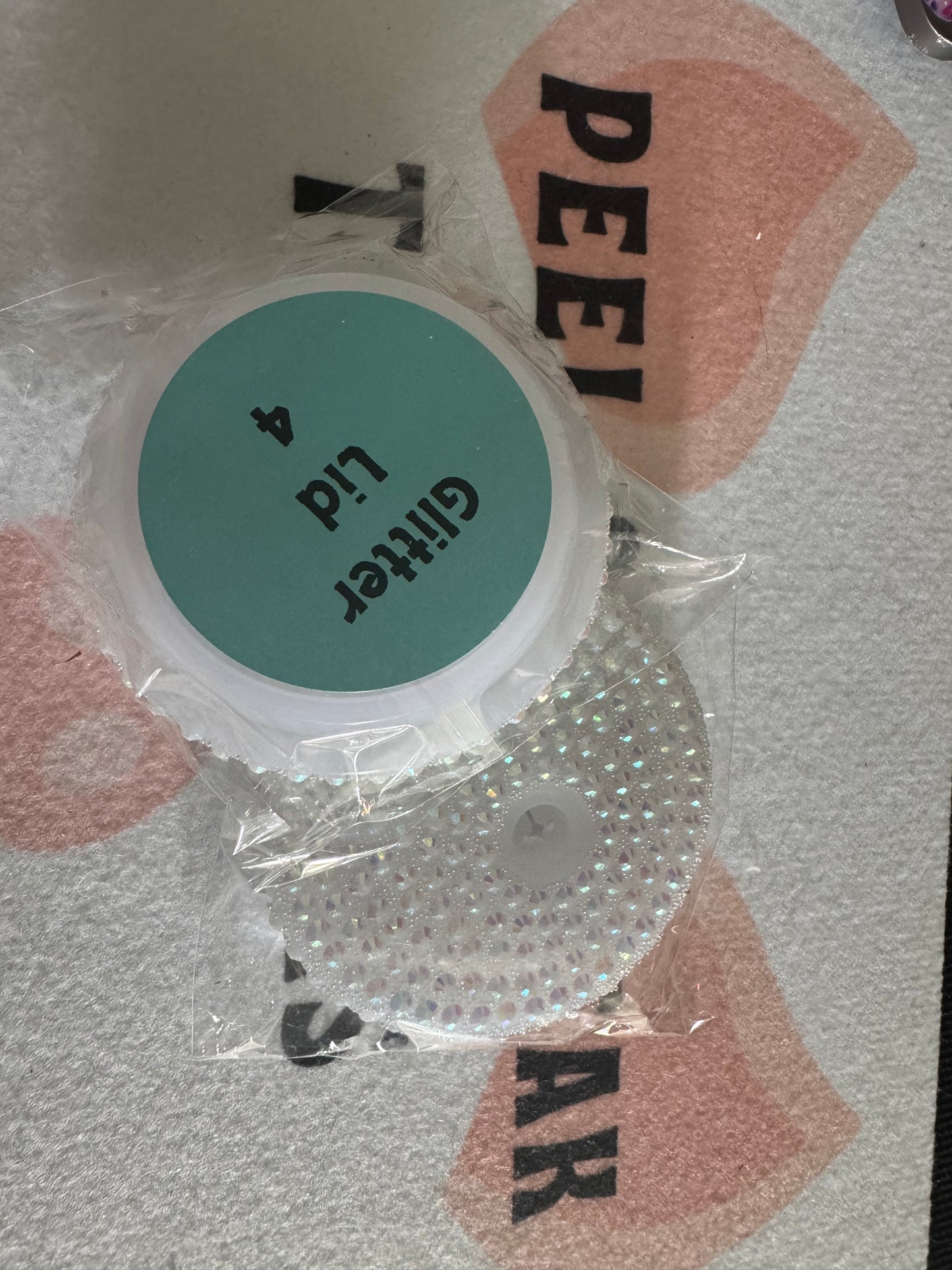 RHINESTONE LIDS
