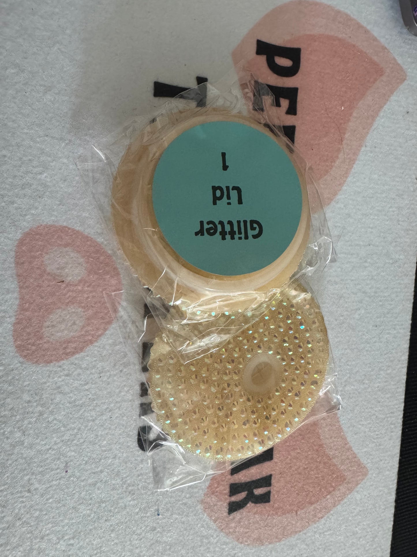 RHINESTONE LIDS
